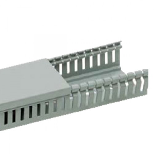 Canal cablu perforat 25x25mm 2m buc - Panouri Fotovoltaice